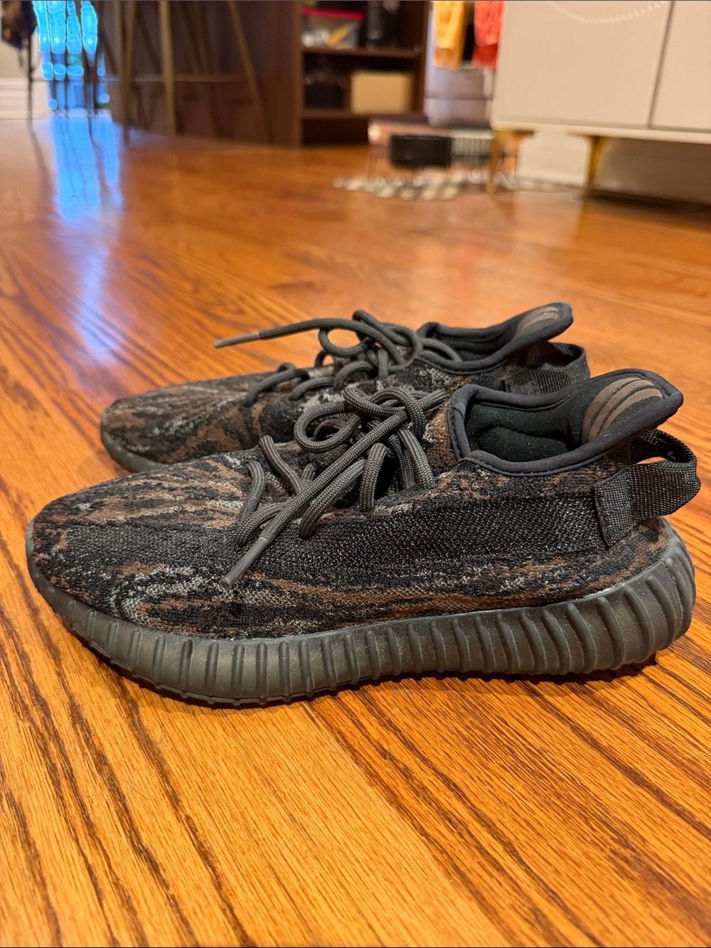 Yeezy Women's Knit Low-Top Sneakers in Black and Brown